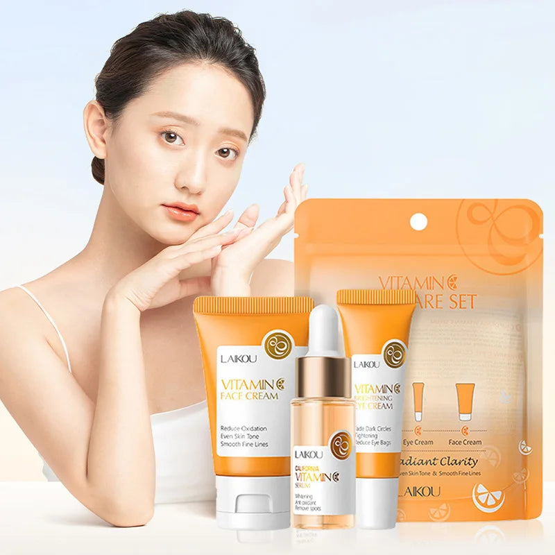 Conjunto de 3 peças LAIKOU Vitamina C 24K Golden Sakura para cuidados com a pele: creme facial e sérum.