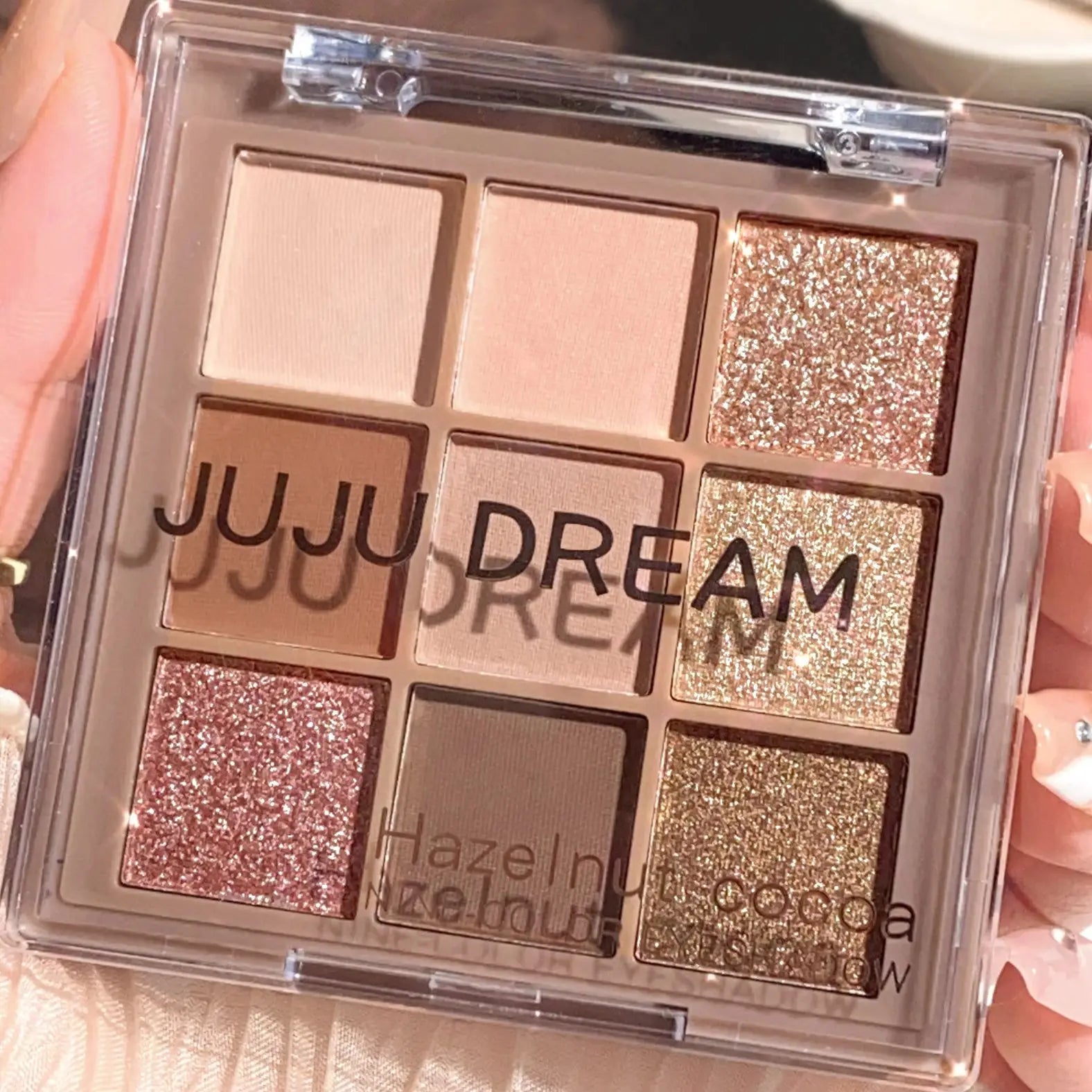 Paleta de sombras luxuosa com 9 a 18 cores - Efeito aveludado matte e brilhante, à prova d'água e de longa duração, tons de frutas vermelhas, marrons e nude. Ativo